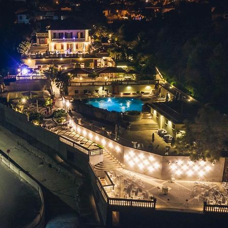 Hotel Villa Margherita Quercianella Exteriör bild