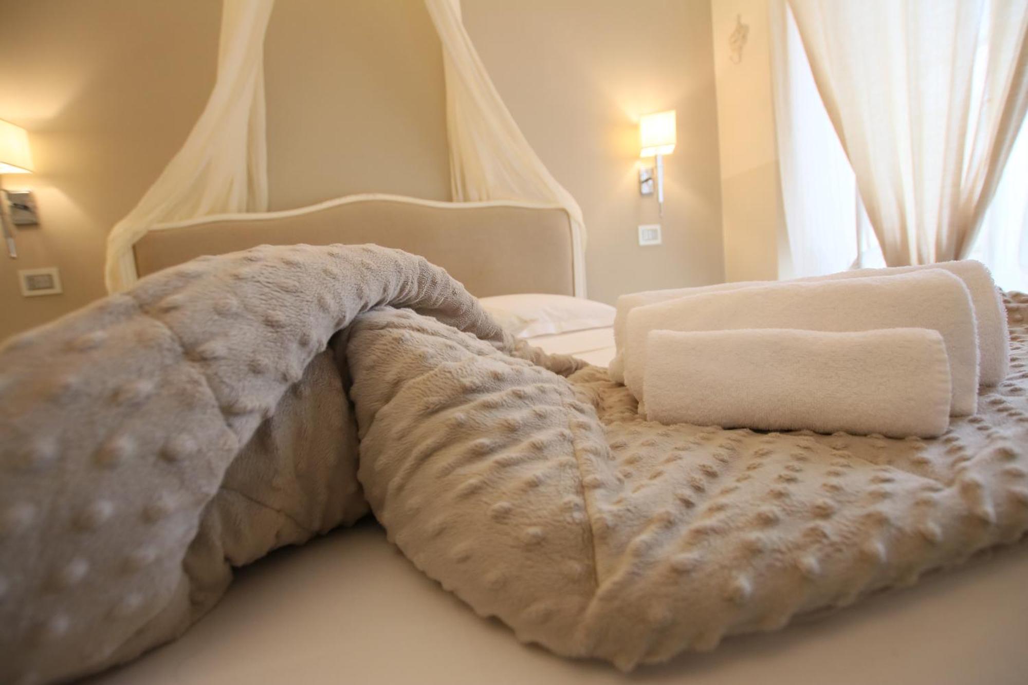 Hotel Villa Margherita Quercianella Rum bild