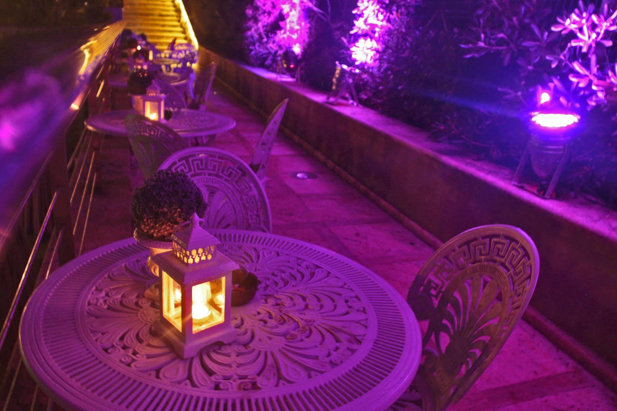 Hotel Villa Margherita Quercianella Exteriör bild